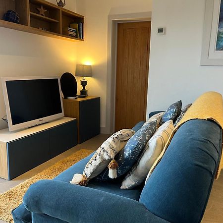 St Agnes Perfect Location, Hot Tub, Sea Views, Gym Apartment Bagian luar foto