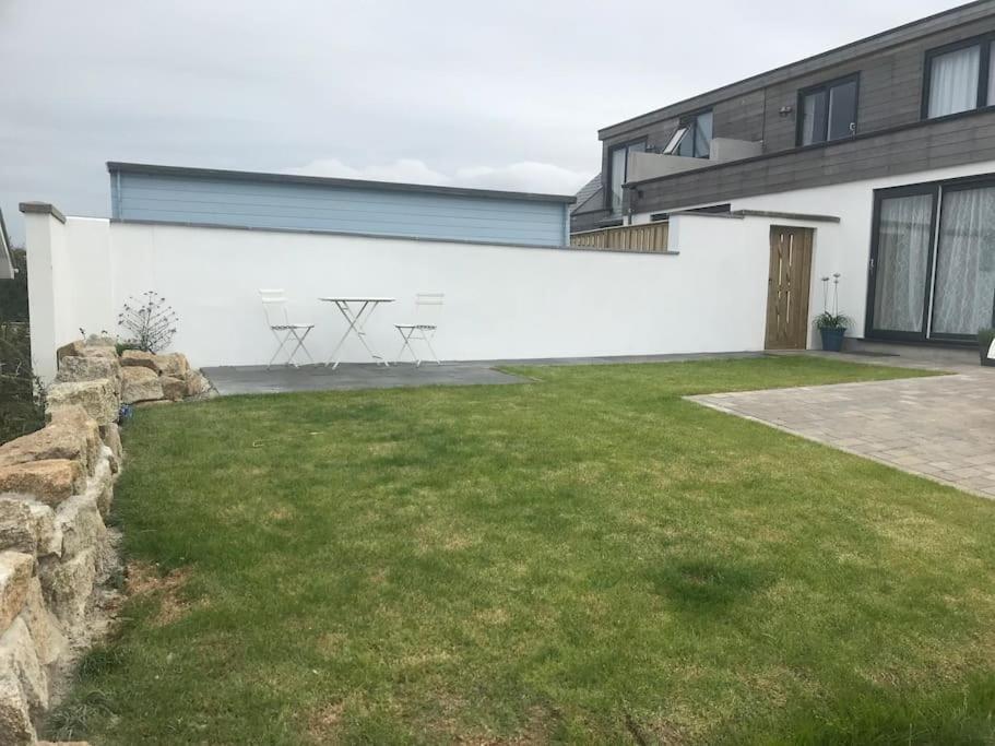 St Agnes Perfect Location, Hot Tub, Sea Views, Gym Apartment Bagian luar foto